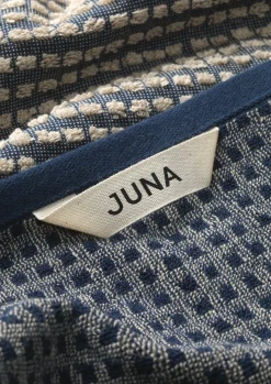 JUNA Håndklær*Check Håndkle 70x140 cm mørk blå/sand