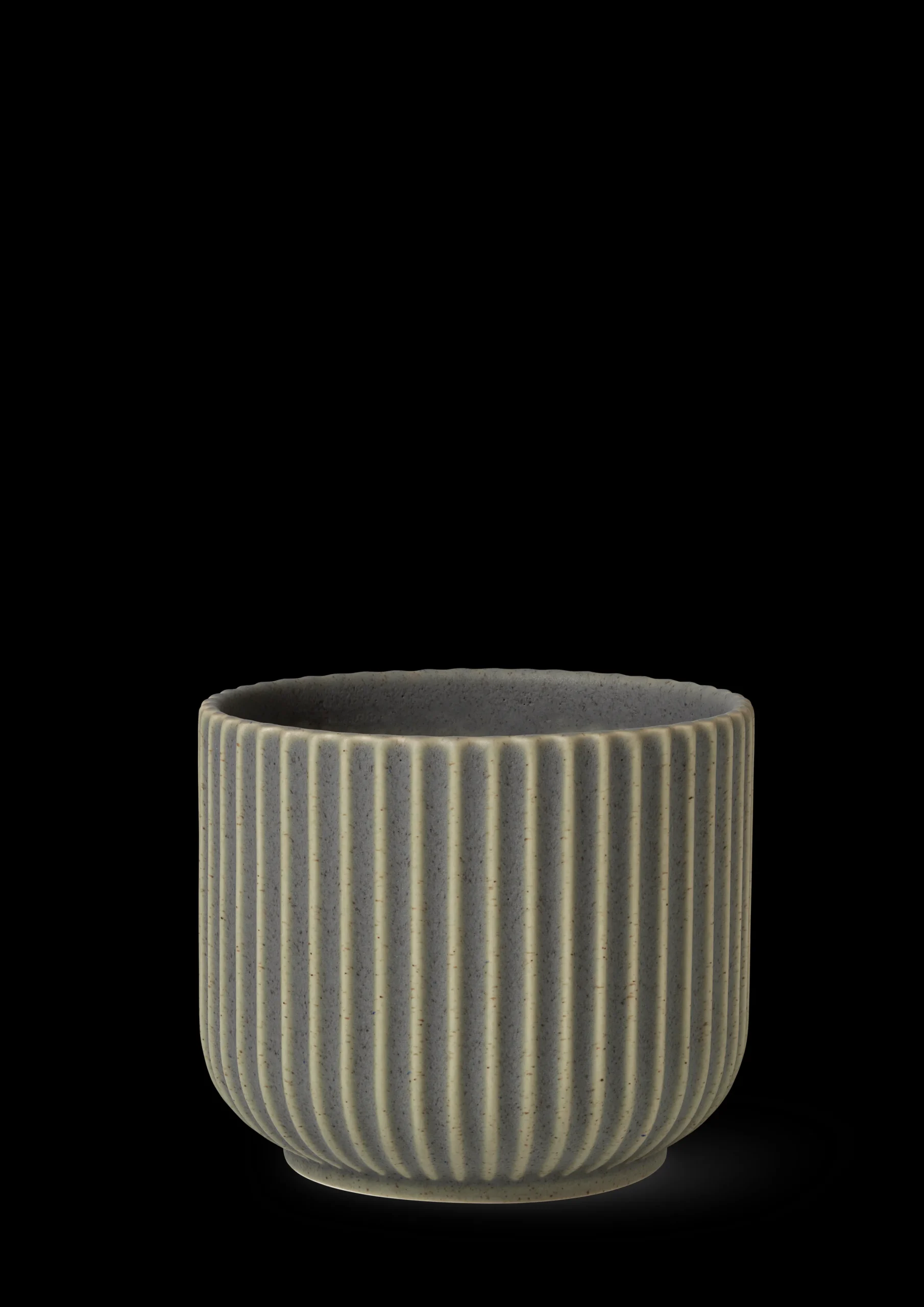 Lyngby Porcelæn Vaser Og Urtepotteskjulere|Urtepotter*Blomsterpotte medium olivengrønn | Kjøp her