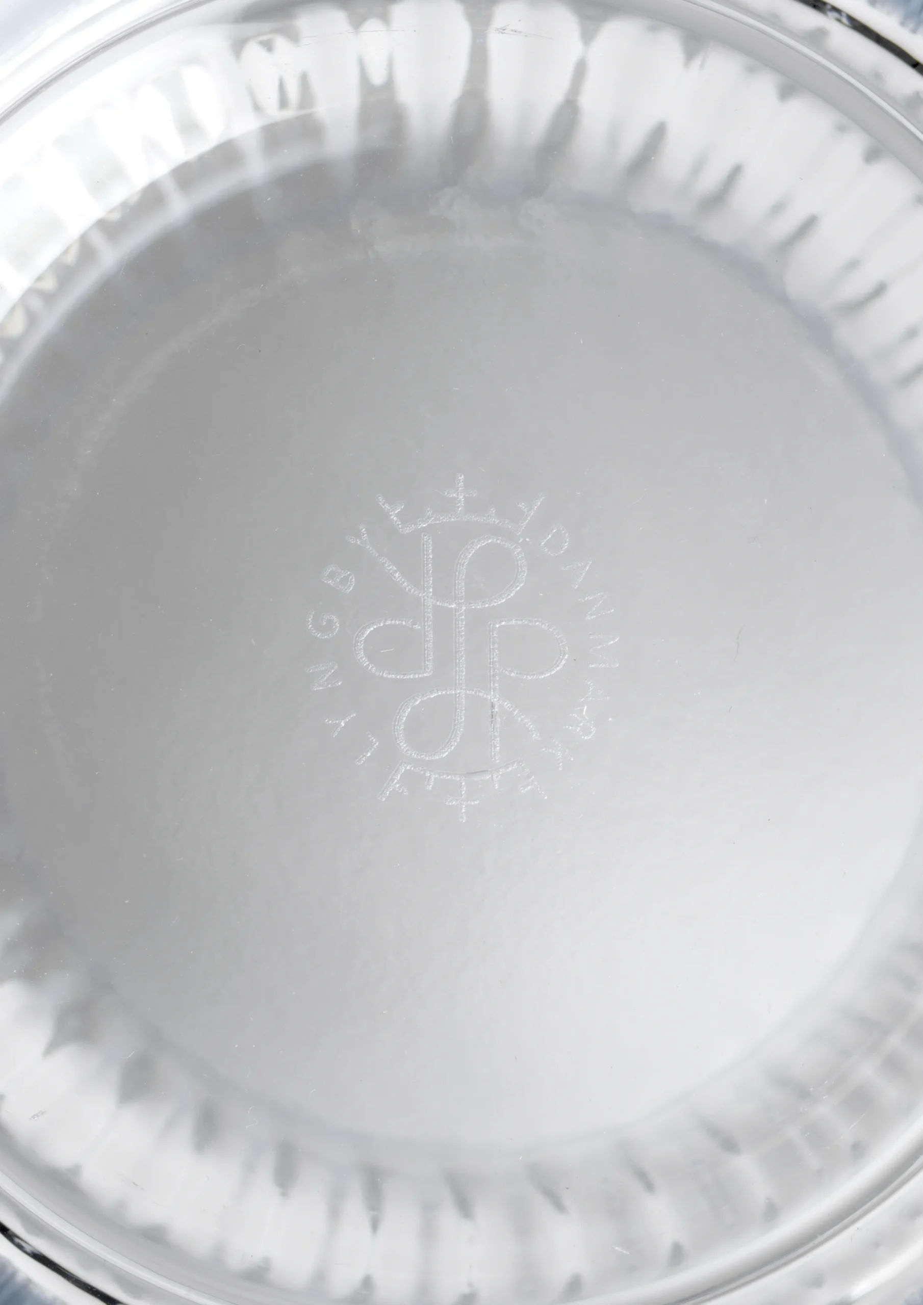 Lyngby Porcelæn Vaser Og Urtepotteskjulere*Lyngby Vase H20.5 klar munnblåst glass