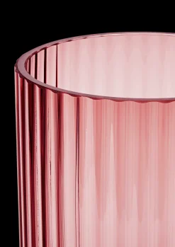 Lyngby Porcelæn Vaser Og Urtepotteskjulere*Lyngby Vase H20.5 burgundy munnblåst glass